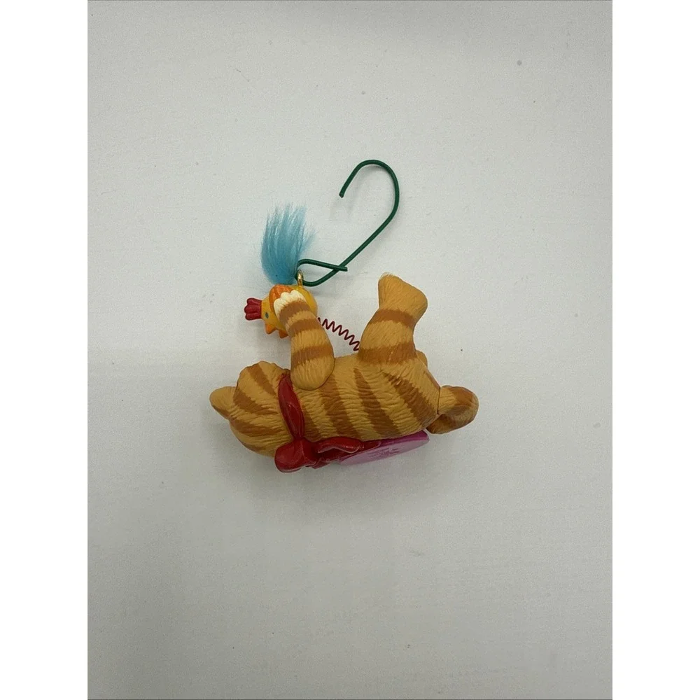 Hallmark Keepsake 2011 Mischievous Kittens Cat Toy Xmas Ornament 13th in Series